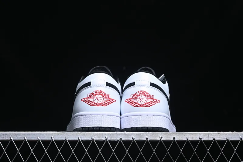 All categories Air Jordan Jordan series basketball shoes Air Jordan 1 Low Air Jordan 1 Low "Panda" AJ1 Joe 1 black and white panda low-top cultural and casual sneakers HF3188-106